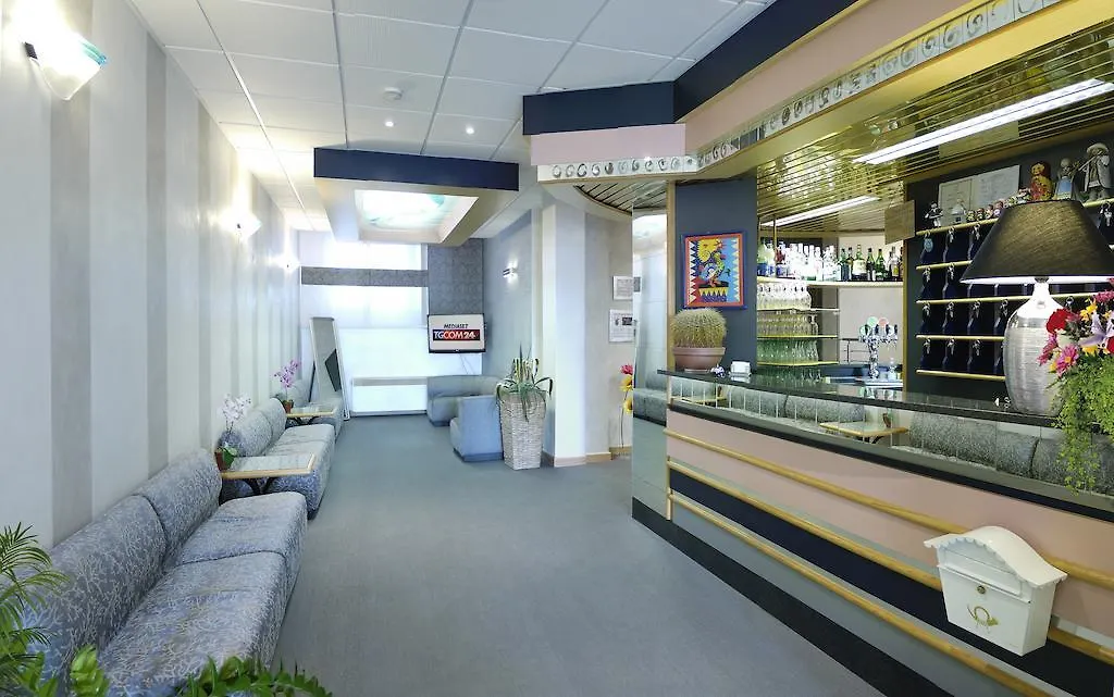 Hotel Storione Lido di Jesolo 3*,  Italy